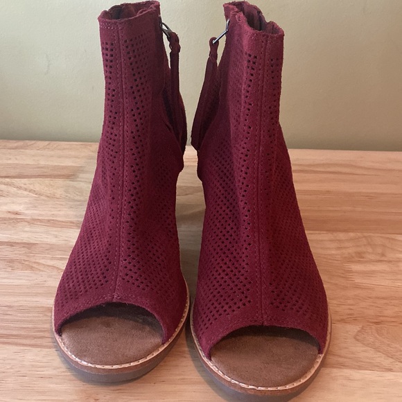 TOMS Suede Majorca Perforated Peep toe Bootie - Picture 2 of 11